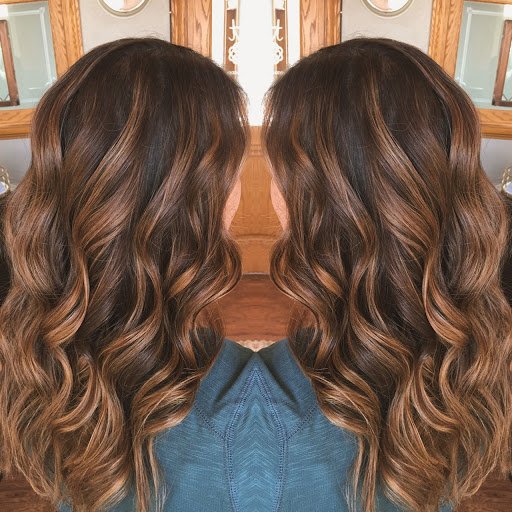 Hair Salon «The Vault Boutique Hair Lounge», reviews and photos, 1009 1st St #203, Snohomish, WA 98290, USA