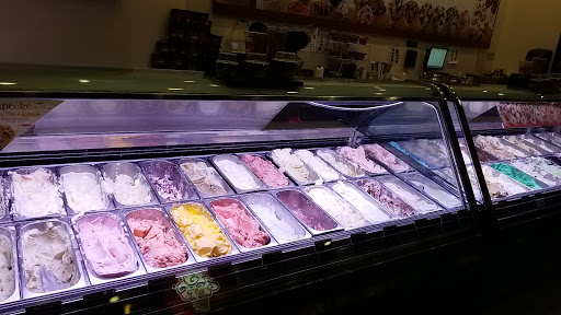 Ice Cream Shop «Cold Stone Creamery», reviews and photos, 6 Broadway, Lynbrook, NY 11563, USA