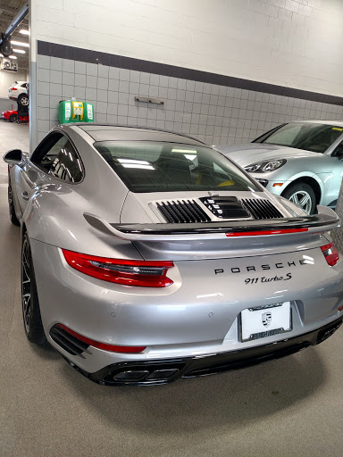 Porsche Dealer «Porsche of Beachwood», reviews and photos, 25855 Chagrin Blvd, Beachwood, OH 44122, USA