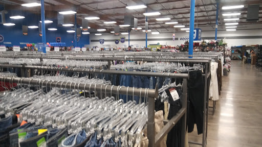 Thrift Store «51st & Olive Goodwill Retail Store & Donation Center», reviews and photos