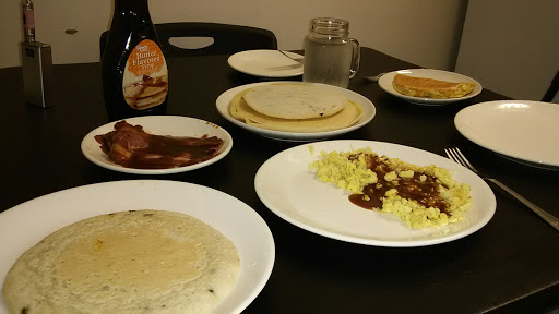 American Restaurant «Governors Cafe», reviews and photos, 144 Kings Hwy SW #1, Dover, DE 19901, USA