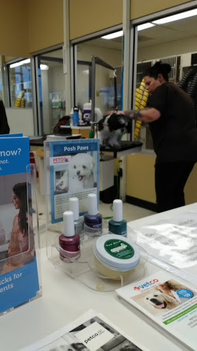 Pet Supply Store «Petco Animal Supplies», reviews and photos, 2255 East Ridge Road, Irondequoit, NY 14622, USA