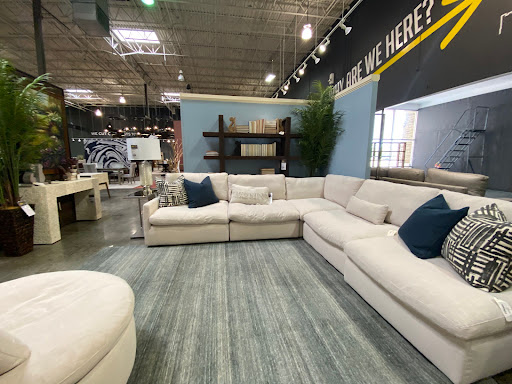 Furniture Store «The Dump Furniture Outlet», reviews and photos, 10251 North Fwy, Houston, TX 77037, USA