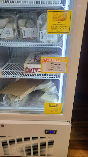 Market «Bagliani’s Food Market», reviews and photos, 417 12th St, Hammonton, NJ 08037, USA