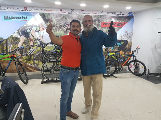 Soigneur - Best Cycle Shop near Ajmer Road