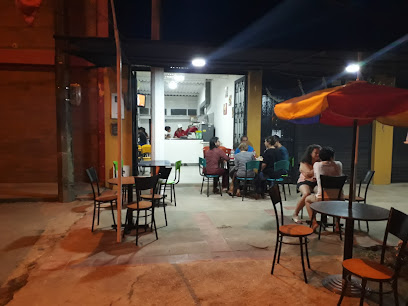 Comidas Rápidas - Cra. 10 #2-55, Carmen de Apicalá, Tolima, Colombia