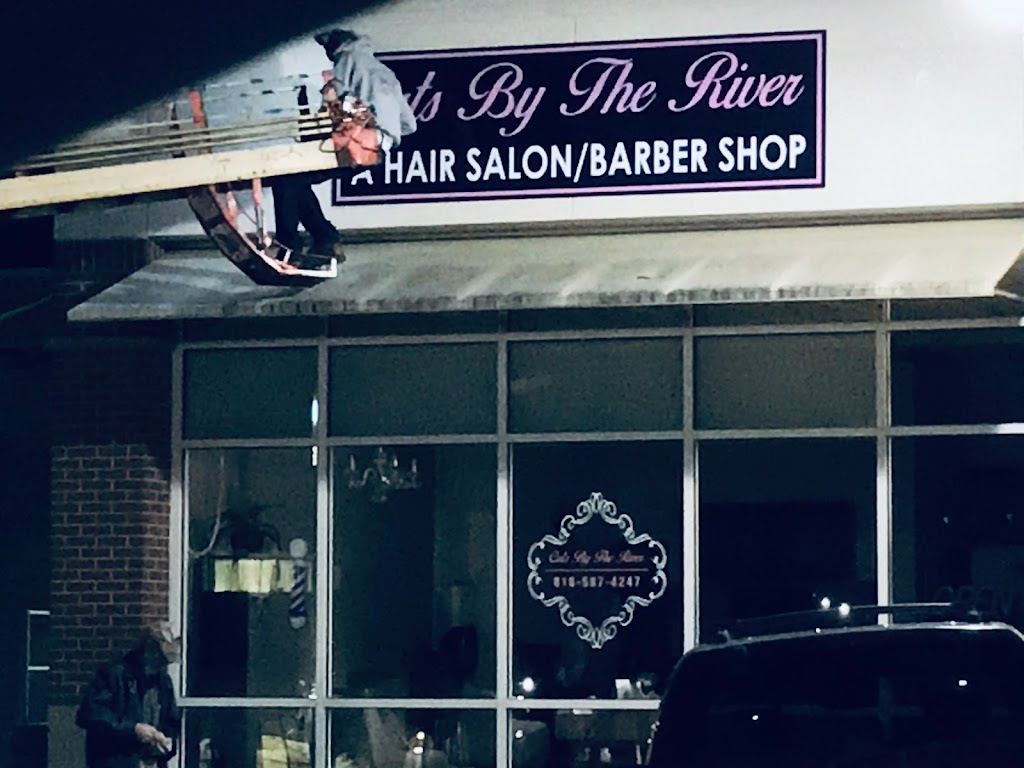 Cuts By The River 64152