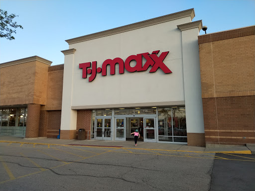 Department Store «T.J. Maxx & HomeGoods», reviews and photos, 715 E Dundee Rd, Palatine, IL 60074, USA