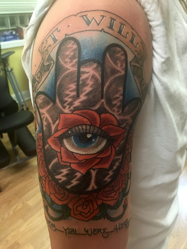 Body Piercing Shop «The Upper Darby Inkwell Tattoo and Body Piercing», reviews and photos, 3726 Garrett Rd, Drexel Hill, PA 19026, USA