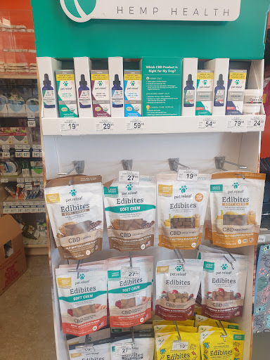 Pet Supply Store «Petco Animal Supplies», reviews and photos, 61-23 190th St, Fresh Meadows, NY 11365, USA