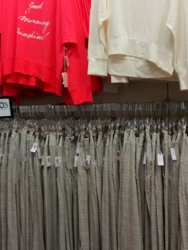 Home Goods Store «Christmas Tree Shops», reviews and photos, 1150 The Arches Cir, Deer Park, NY 11729, USA