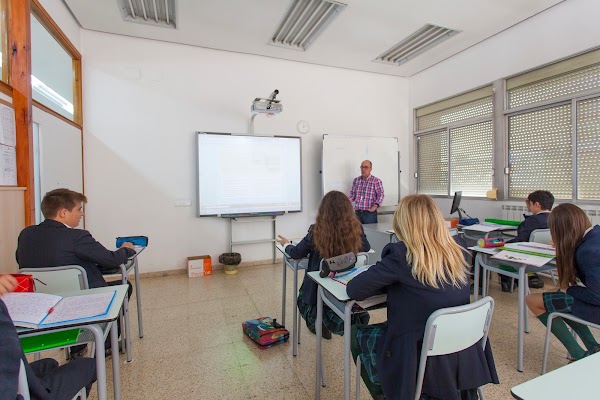 Imagen de Colegio Internacional de Valladolid (4 de 12)