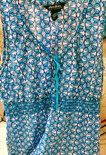 Thrift Store «Community Closet Thrift Store», reviews and photos, 416 E Park St, Livingston, MT 59047, USA