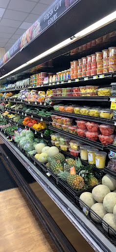 Grocery Store «J & J Foods», reviews and photos, 1075 Jesse Jewell Pkwy, Gainesville, GA 30501, USA