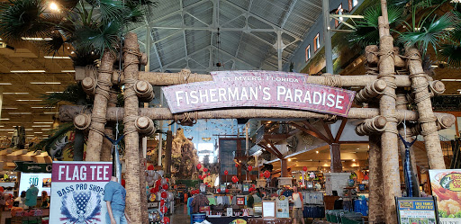 Sporting Goods Store «Bass Pro Shops», reviews and photos, 10040 Gulf Center Dr, Fort Myers, FL 33913, USA