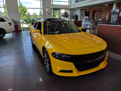 Jeep Dealer «Fields Chrysler Jeep Dodge RAM Glenview», reviews and photos, 2800 Patriot Blvd, Glenview, IL 60026, USA