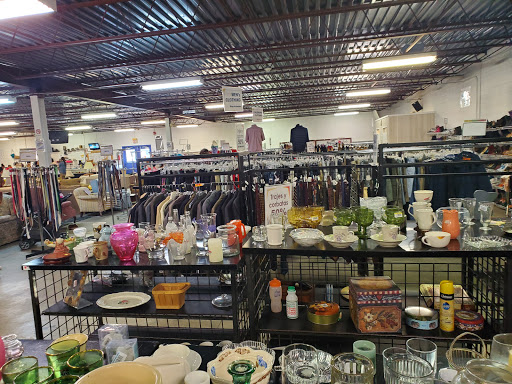 Thrift Store «Hope Outlet», reviews and photos, 745 N 6th St, Reading, PA 19601, USA