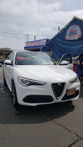 Car Wash «Hicksville Car Wash», reviews and photos, 37 E Barclay St, Hicksville, NY 11801, USA