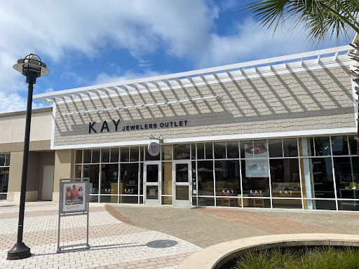Jewelry Store «Kay Jewelers Outlet», reviews and photos, 10839 Kings Rd #754, Myrtle Beach, SC 29572, USA