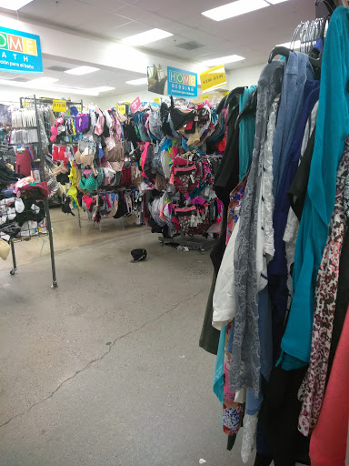 Discount Store «Fallas Discount Stores», reviews and photos, 4003 N 33rd Ave #415, Phoenix, AZ 85017, USA