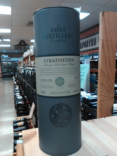 Liquor Store «Lambrechts Liquor Store», reviews and photos, 2926 Niles Ave, St Joseph, MI 49085, USA