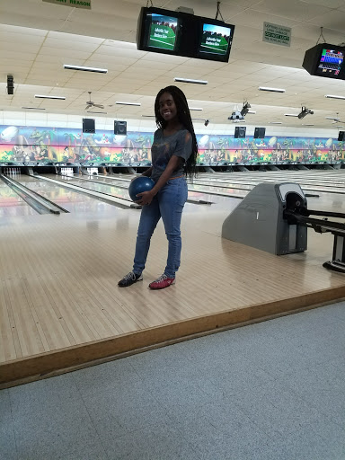 Sports Bar «Super Bowling Lanes and Sports Bar», reviews and photos, 4416 Pinson Valley Pkwy, Birmingham, AL 35215, USA