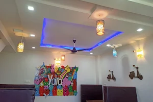 Yara's Cafe image