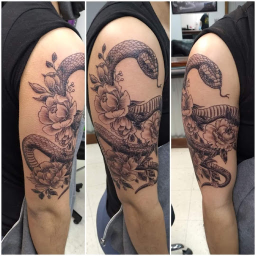 Tattoo Shop «Expressions Ink Tattoo», reviews and photos, 2320 N National Rd, Columbus, IN 47201, USA