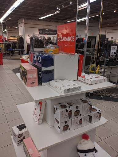 Department Store «Saks OFF 5TH», reviews and photos, 3943 I-35, San Marcos, TX 78666, USA