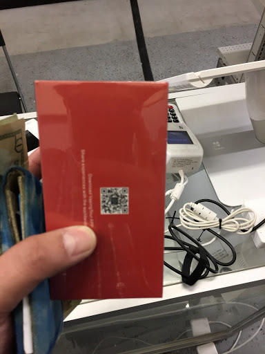 Tobacco Shop «Mary Janes Place Smoke Shop», reviews and photos, 1807 N Main St, Los Angeles, CA 90031, USA