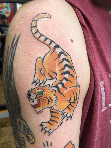 Tattoo Shop «12 Volt Tattoo Chico», reviews and photos, 194 E 8th St, Chico, CA 95928, USA