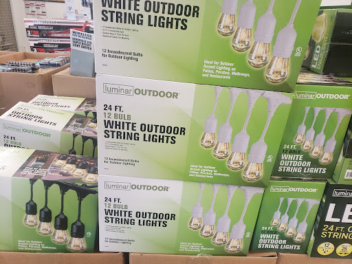 Hardware Store «Harbor Freight Tools», reviews and photos, 32706 John R Rd, Madison Heights, MI 48071, USA