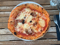 Plats et boissons du Pizzeria In Teglia Ahuy - n°2