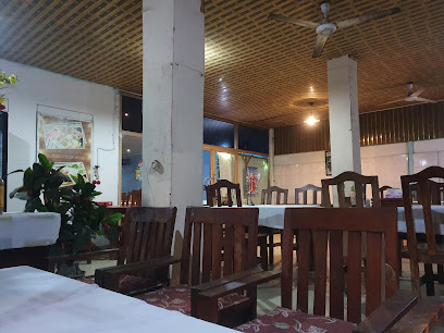 Nem 24 - Restaurant Vietnamien - Lome, Togo