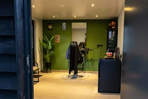 Barber Luuk Your local barber image