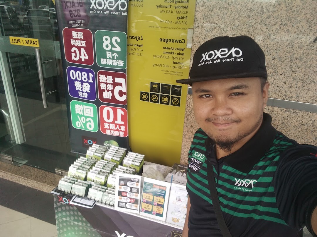 ONEXOX Mini Kiosk (tepi Maybank)