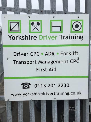 Reviews of Yorkshire Driver Training in Leeds - Driving school