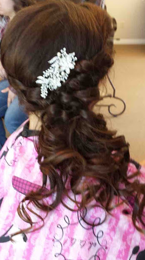 Beauty Salon «Ethereal Day Spa & Salon», reviews and photos, 211 S Van Buren St, Nashville, IN 47448, USA