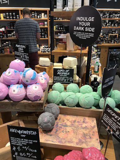 Beauty Supply Store «Lush Cosmetics», reviews and photos, 7524 Bales St, Liberty Township, OH 45069, USA