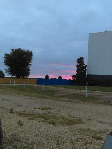 Drive-in Movie Theater «Midway Drive-In Theatre», reviews and photos, 91 Palmyra Rd, Sterling, IL 61081, USA