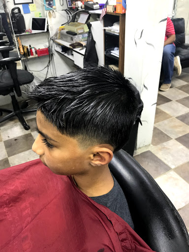Barber Shop «New York Barber Shop», reviews and photos, 87 N Beverwyck Rd # B, Lake Hiawatha, NJ 07034, USA