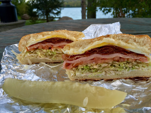 Grocery Store «Swan Lake Country Store», reviews and photos, 1658 Briscoe Rd, Swan Lake, NY 12783, USA