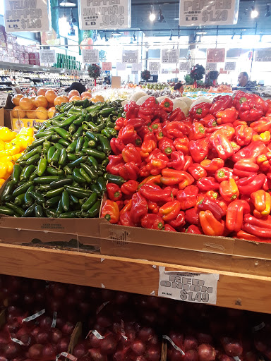 Supermarket «Golden Mango Supermarket», reviews and photos, 700 Suffolk Ave, Brentwood, NY 11717, USA