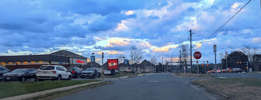 Bowling Alley «Bowlero Centreville», reviews and photos, 13814 Lee Hwy, Centreville, VA 20120, USA