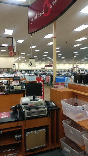 Clothing Store «Burlington Coat Factory», reviews and photos, 4293 Winston Ave #2, Covington, KY 41015, USA