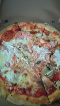 Plats et boissons du Pizzas à emporter Astropizza à Arès - n°18