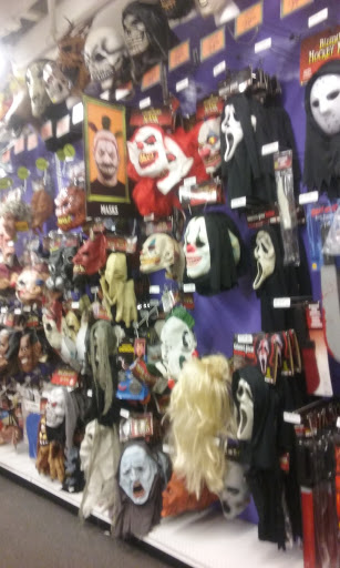 Outdoor Sports Store «Sun & Ski», reviews and photos, 296 Old Oak St, Pembroke, MA 02359, USA