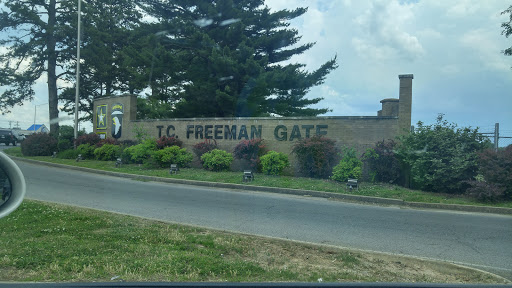 Army & Navy Surplus Shop «US Patriot Tactical», reviews and photos, 16298 Fort Campbell Blvd, Oak Grove, KY 42262, USA