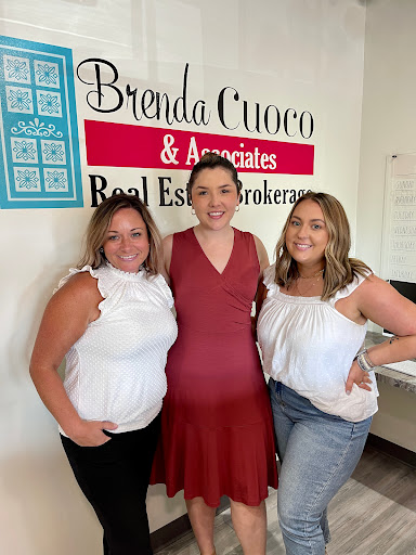 Shopping Mall «Longmeadow Shops», reviews and photos, 666 Bliss Rd # 2, Longmeadow, MA 01106, USA