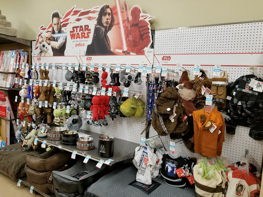 Pet Supply Store «Petco Animal Supplies», reviews and photos, 1121 5th St, Miami Beach, FL 33139, USA